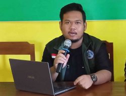 Dalam Dilema Pendidikan Modern, Guru di SMA Islam Al Ishlah Bukittinggi Dianggap Kaku Saat Tegur Siswa Merokok