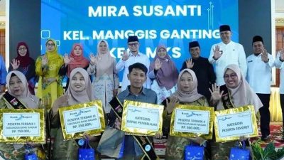 72 Peserta Sekolah Keluarga Gemilang 2025 Resmi Diwisuda