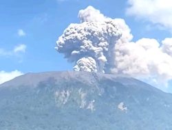 Gunung Marapi Sumatera Barat erupsi dengan durasi 28 detik
