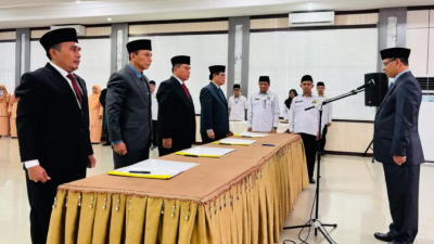 Kemenag Sumbar Lantik Pejabat Administrator Baru, Mustafa Tekankan Integritas dan Profesionalisme